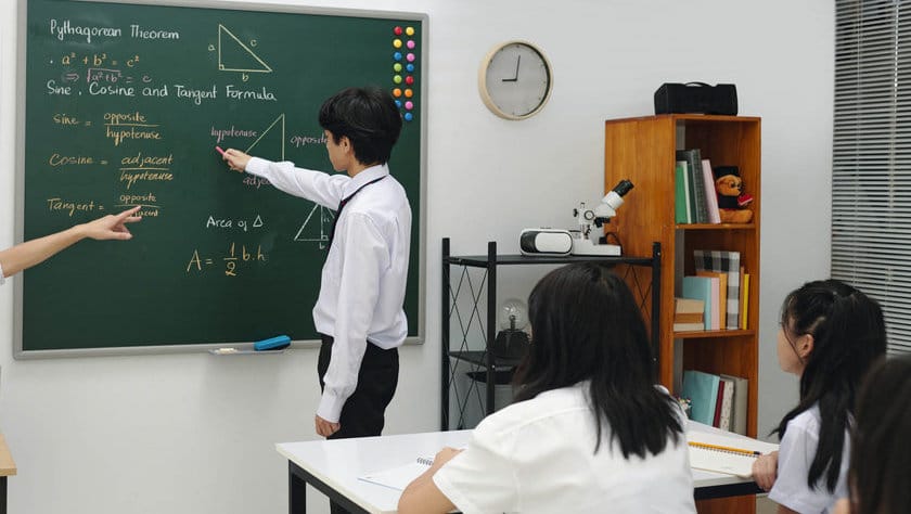 Ilustrasi Belajar di Kelas. foto/istockphoto Ilustrasi Belajar