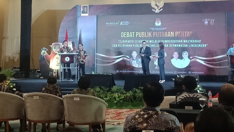 Debat perdana Pilkada Surakarta 2024 