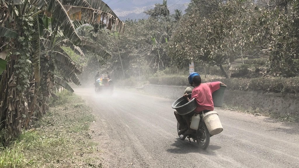 Erupsi Gunung Lewotobi Laki-Laki