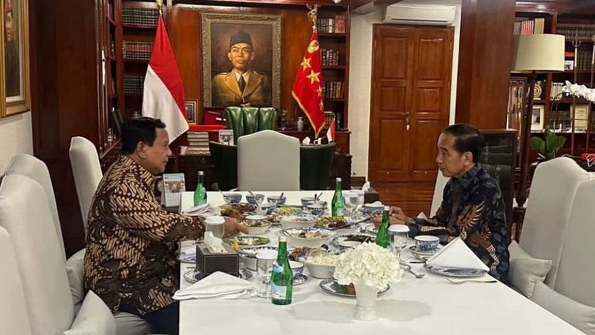 Prabowo bertemu Jokowi