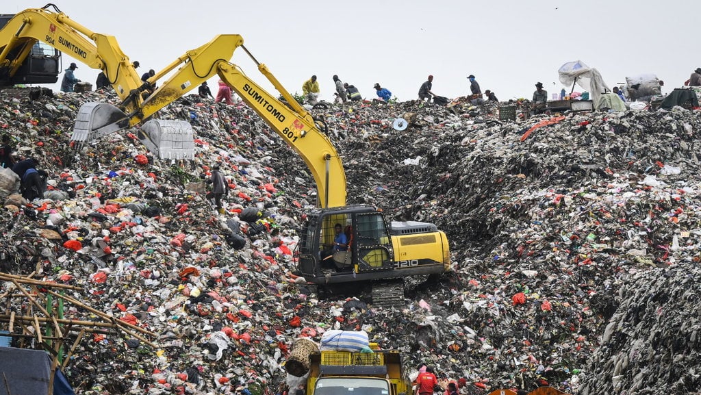 KLH larang sistem pengelolaan sampah terbuka