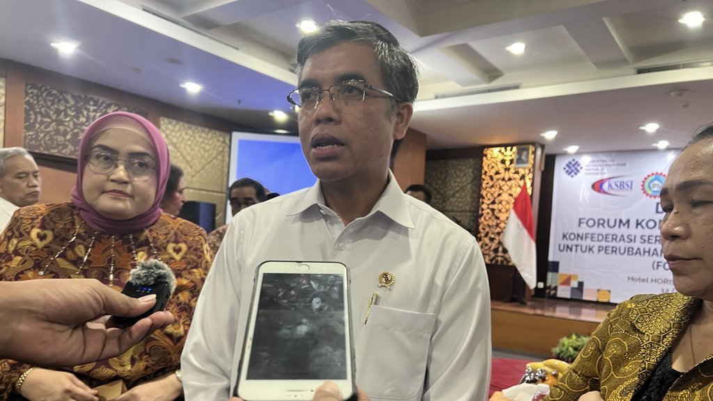 Deklarasi Forum Buruh dukung transisi energi 