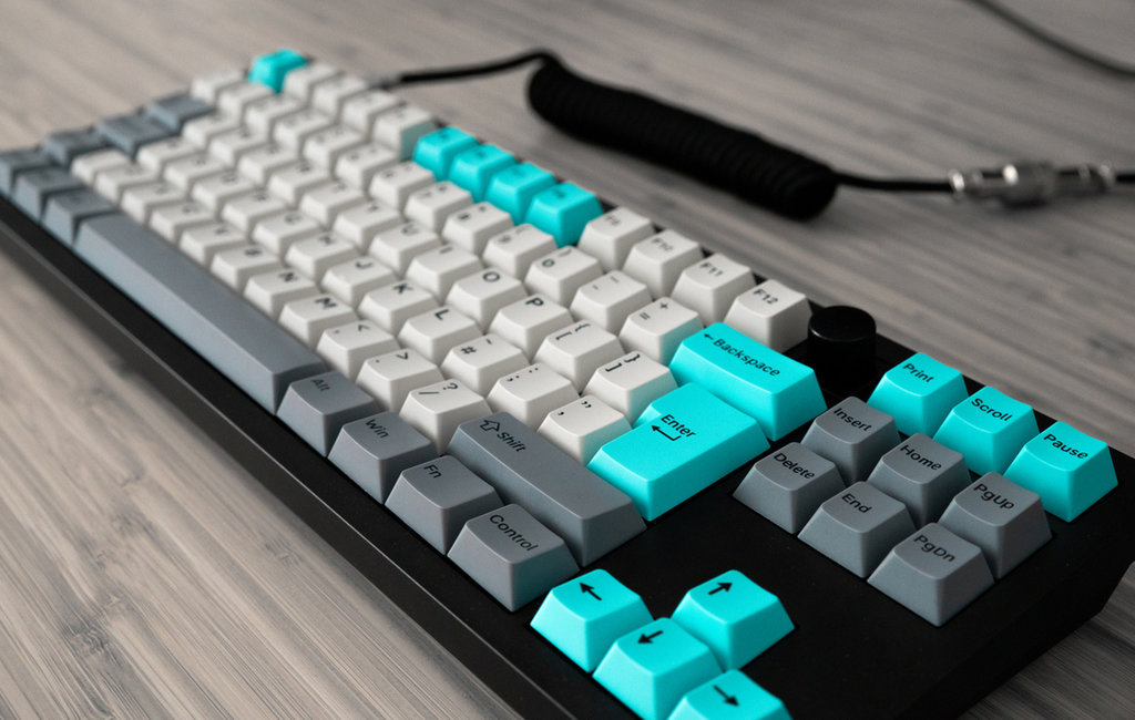 Ilustrasi switch keyboard. FOTO/iStockphoto Gambar Komponen Komputer: Keyboard