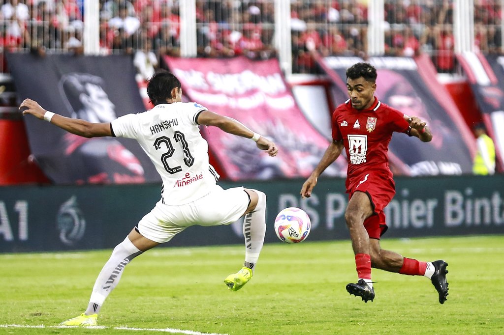 Malut United dikalahkan Persija Jakarta 