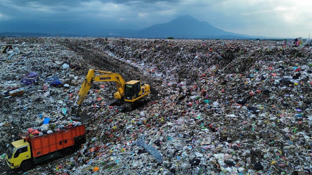 Strategi pengelolaan sampah di TPA Sidoarjo