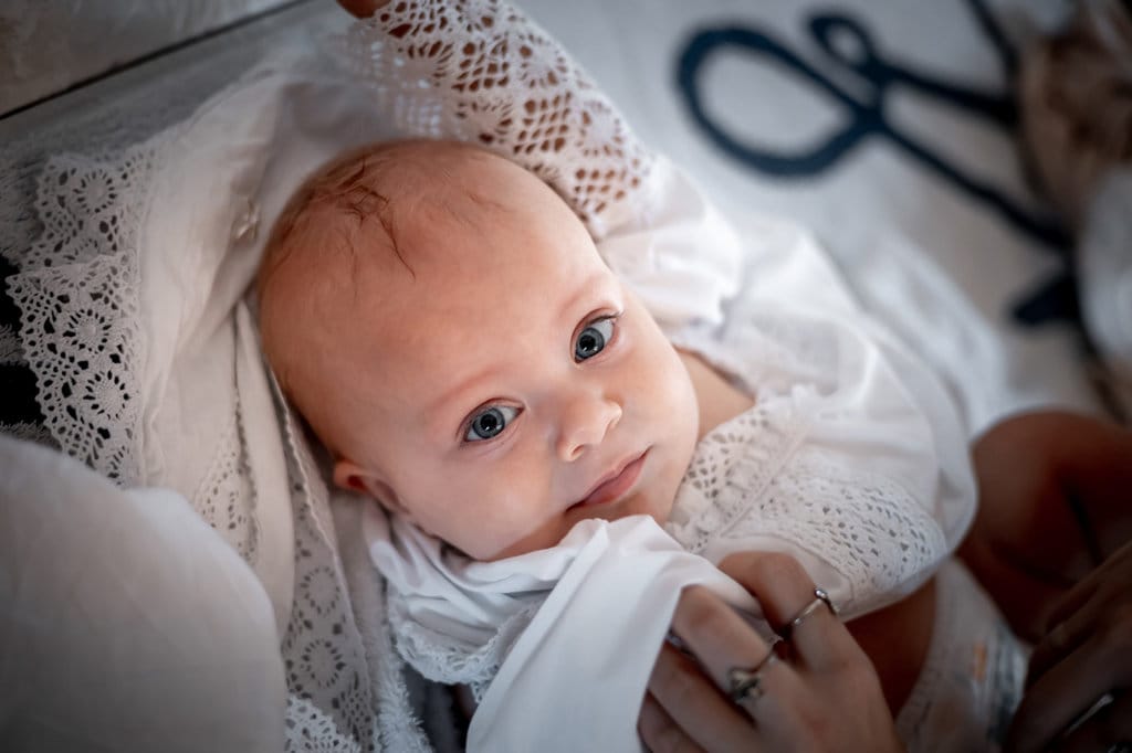 150 Ide Nama Bayi Perempuan Inisial C yang Cantik & Modern