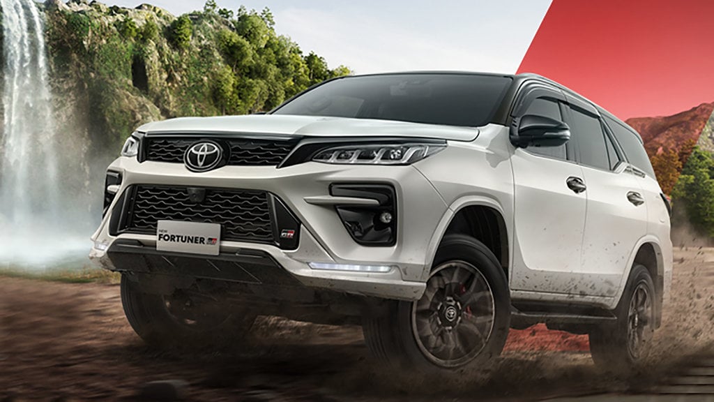 New Fortuner GR Sport