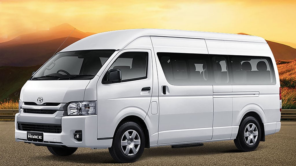 New Hiace Commuter