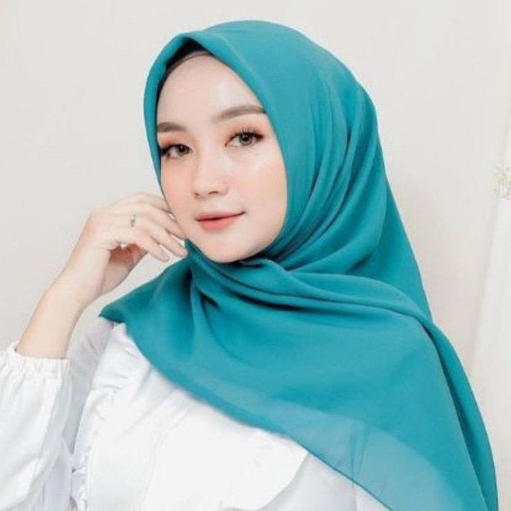 Hijab biru tosca