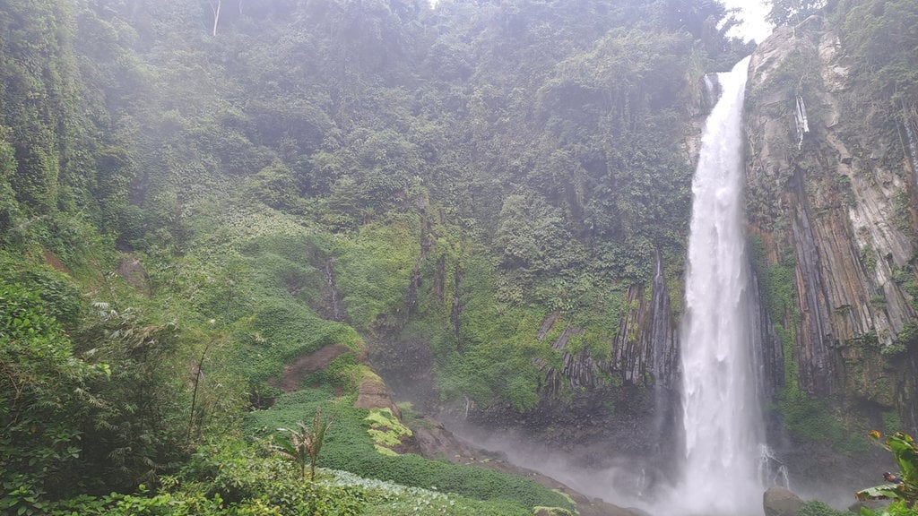 Air Terjun Batu Layang