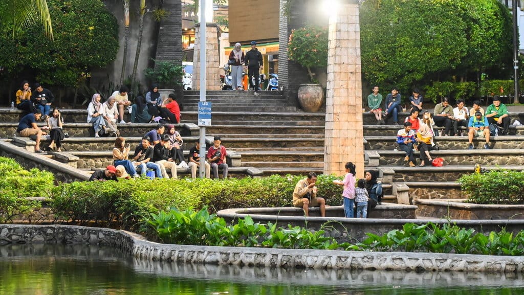 Wisata alternatif di ruang terbuka hijau Jakarta
