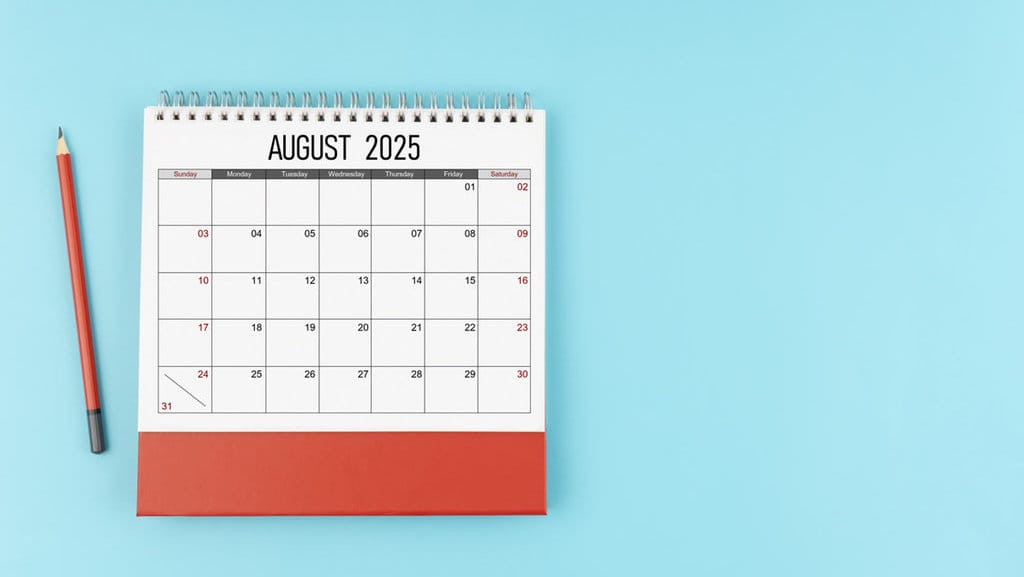 Kalender Agustus 2025