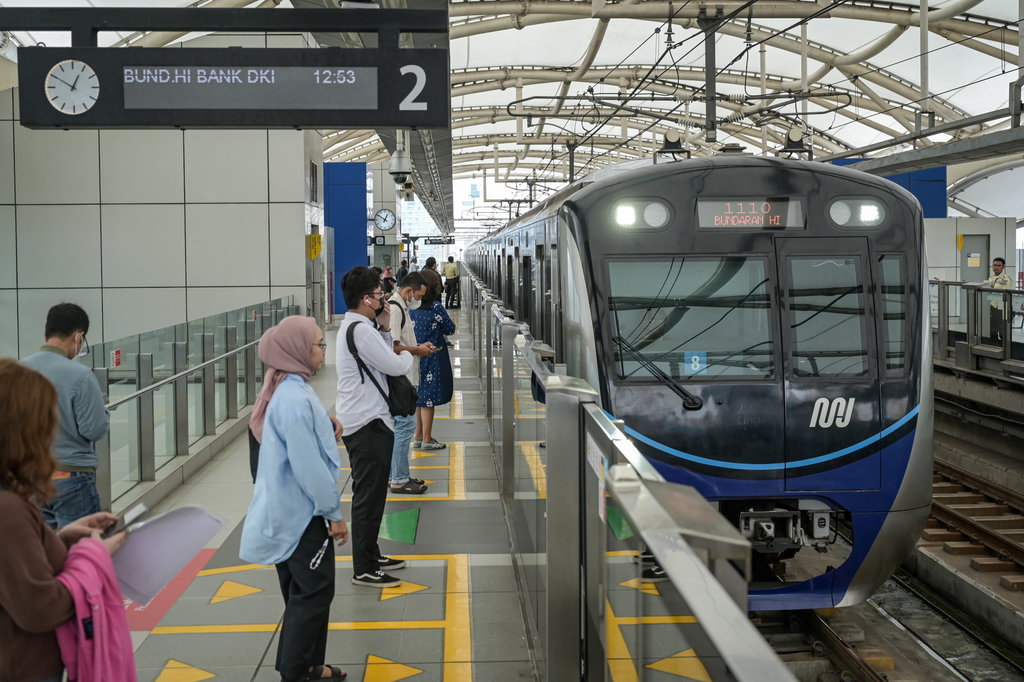 Kenaikan jumlah penumpang MRT Jakarta