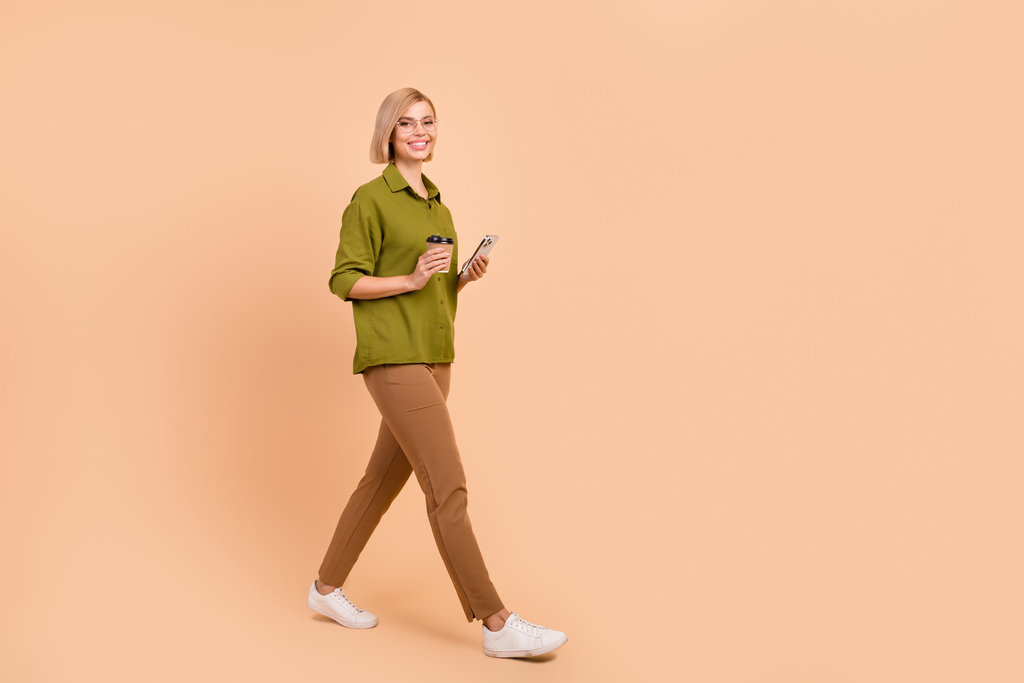 Outfit Hijau Army
