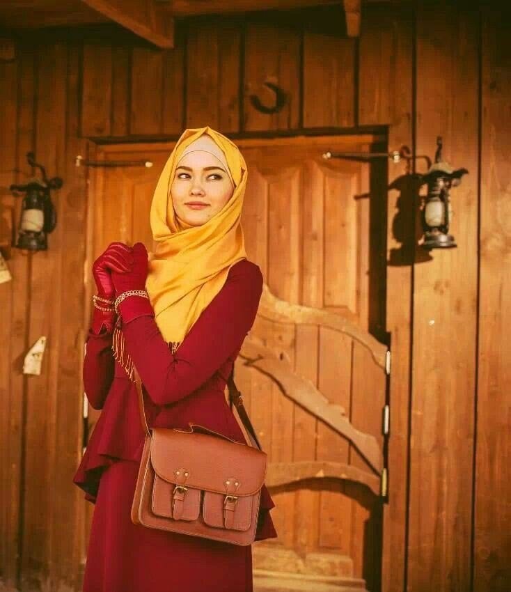 Kuning mustard merah maroon