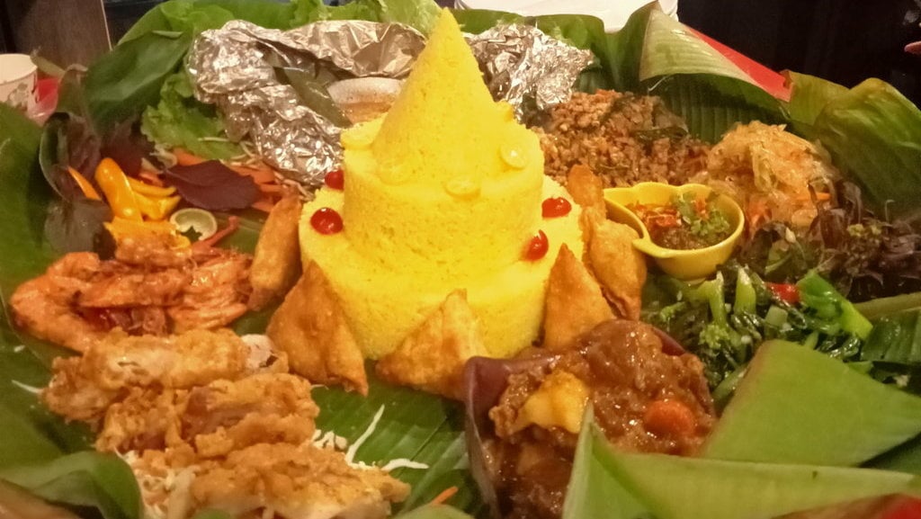 Tumpeng