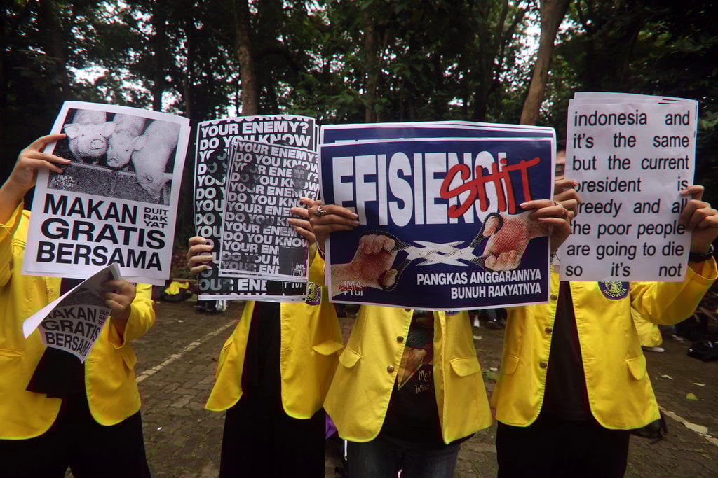 Aksi mahasiswa UI untuk Indonesia Gelap