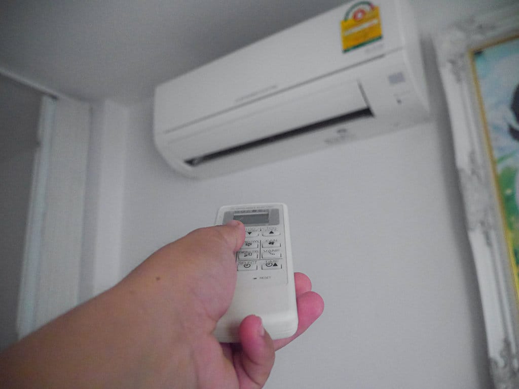 Mode dry pada AC. foto/istockphoto Mode dry pada AC