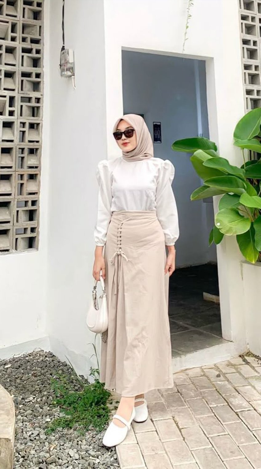 Hijab beige