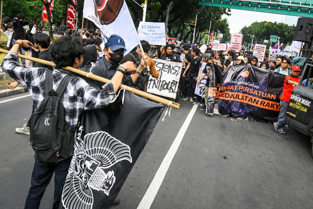 Unjuk rasa elemen masyarakat di Jakarta
