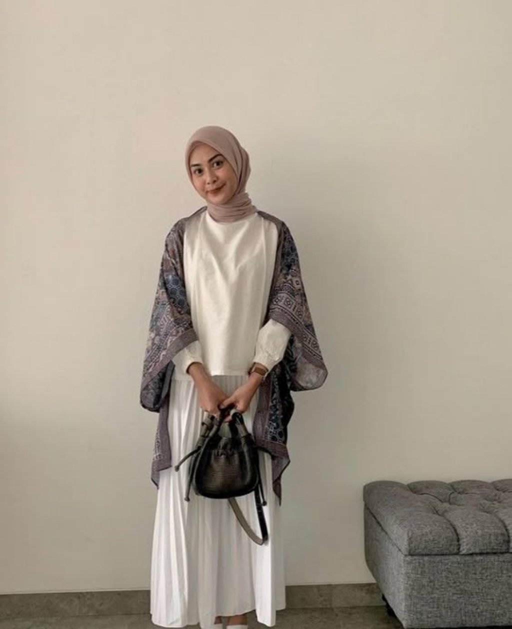 Outer Berbahan Flowy 