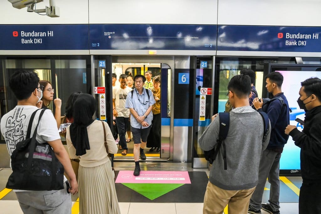 Rencana transportasi umum gratis untuk 15 golongan masyarakat Jakarta