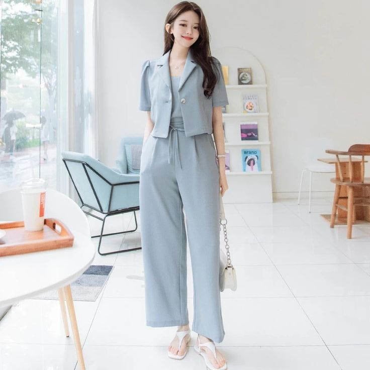 Setelan Blazer dan Celana Kulot 