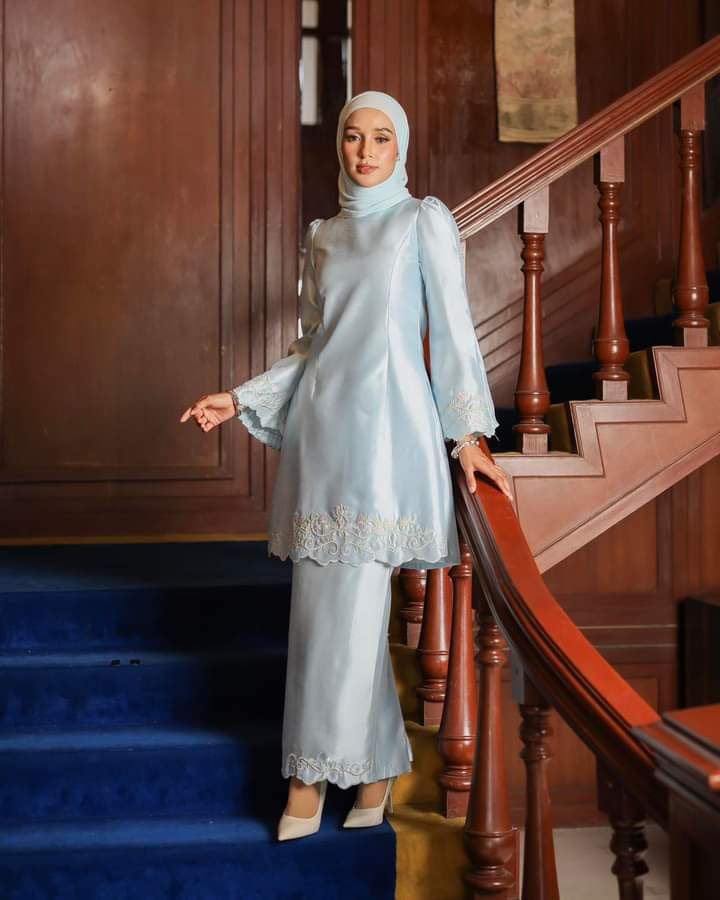 Baju kurung 