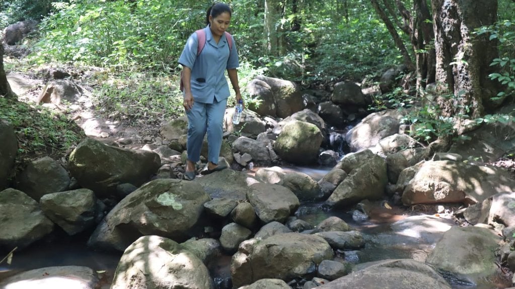 Perjuangan Guru Vinsensia Ervina di NTT