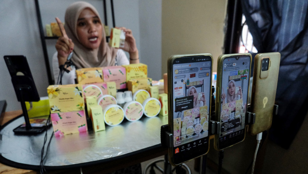 Optimalisasi platform digital untuk memperkuat pasar UMKM