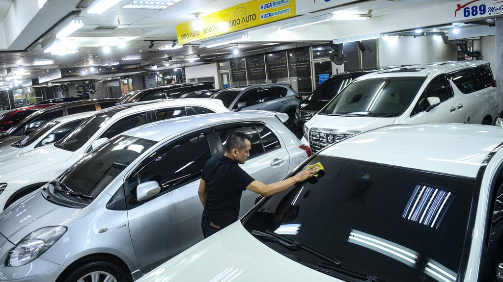 Penjualan mobil bekas jelang lebaran
