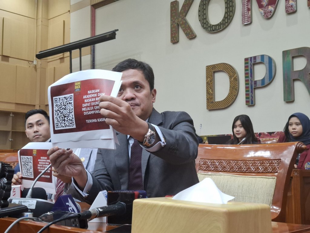 DPR Targetkan Revisi KUHAP