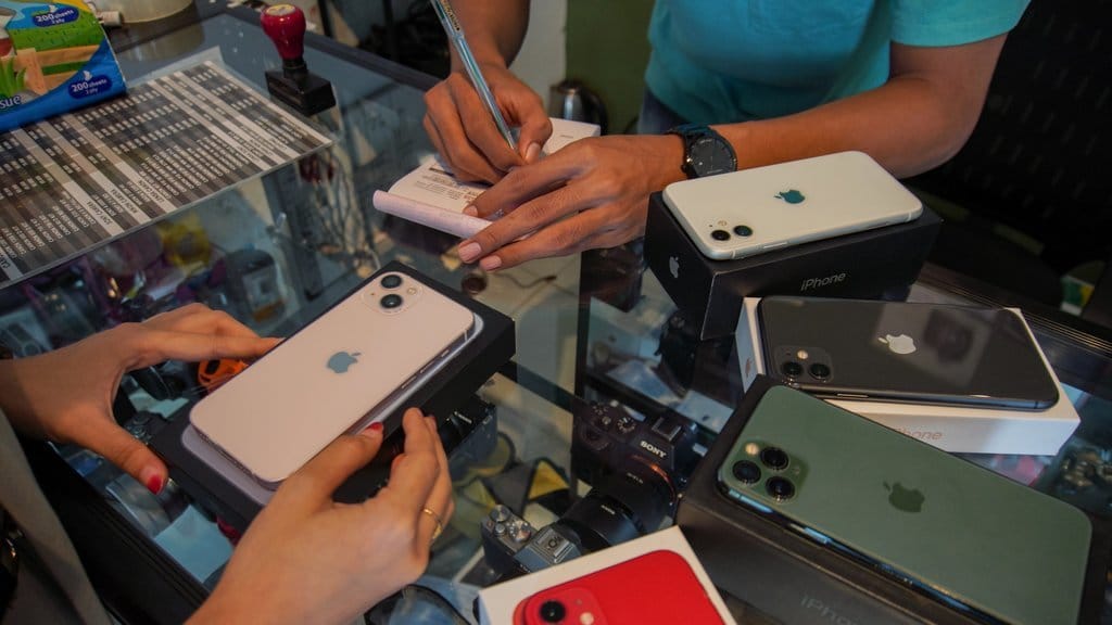 Persewaan iPhone meningkat jelang Lebaran