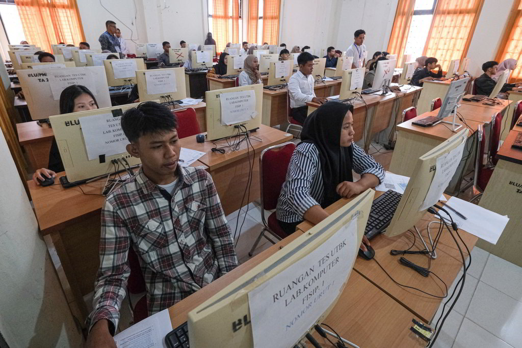 Pelaksanaan UTBK-SNBT di UHO Kendari