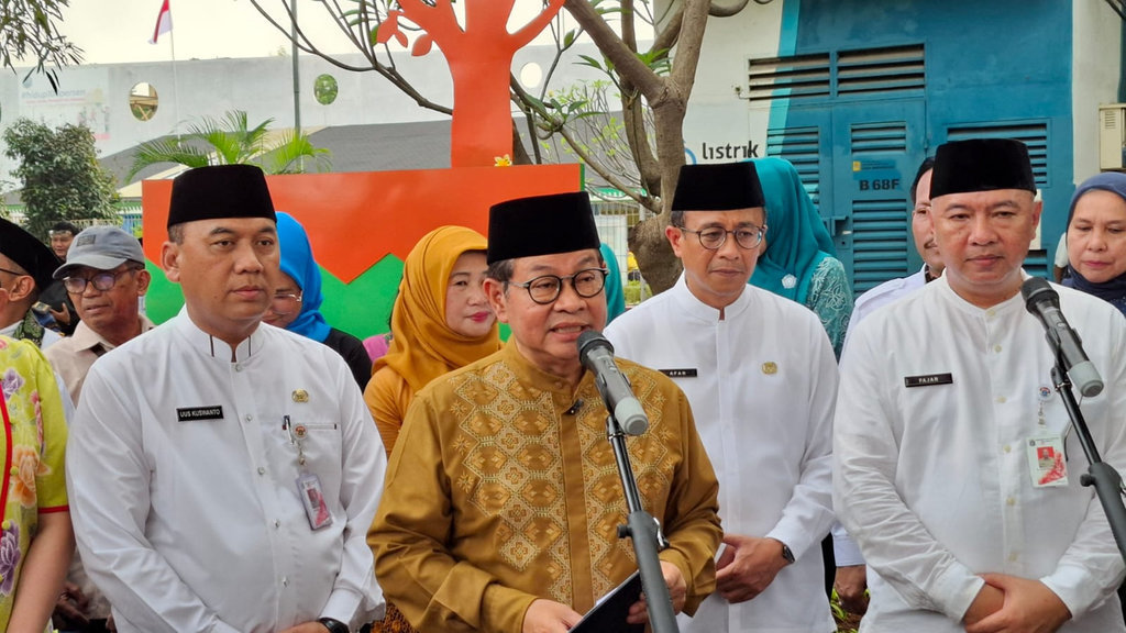 Pramono Anung di RPTRA Kalijodo