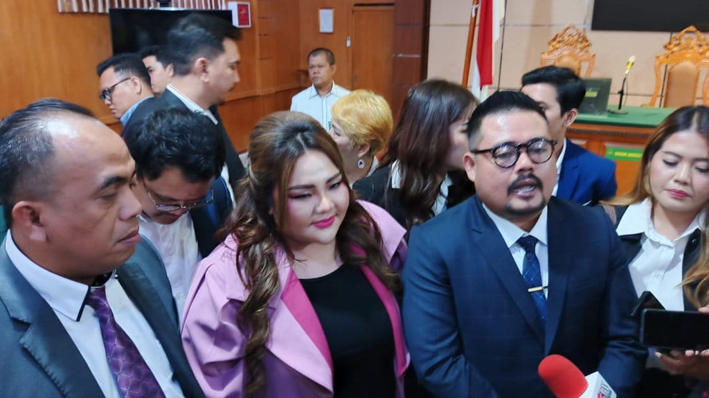Lisa Mariana di PN Bandung