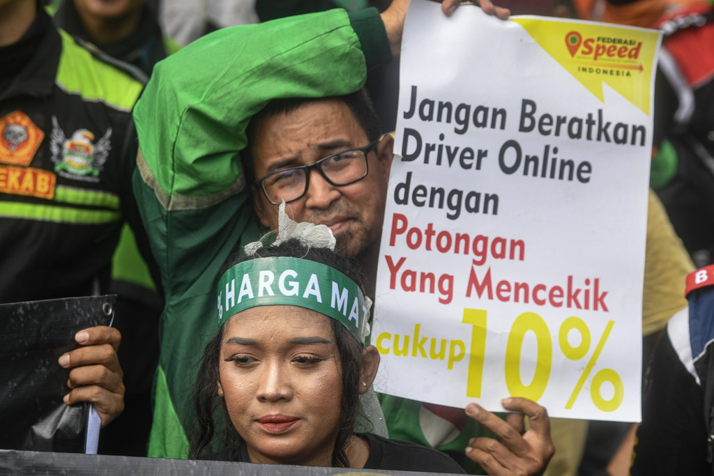 Aksi demonstrasi ojek daring