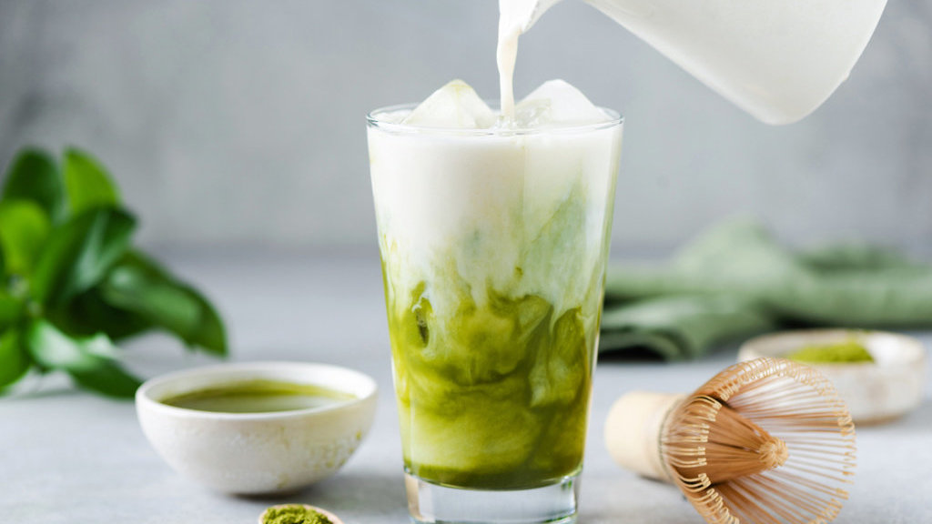 Ilustrasi es teh matcha. FOTO/iStockphoto Teh Matcha