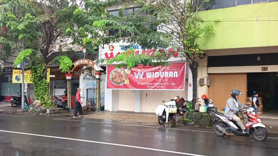 Warung Ayam Goreng Widuran