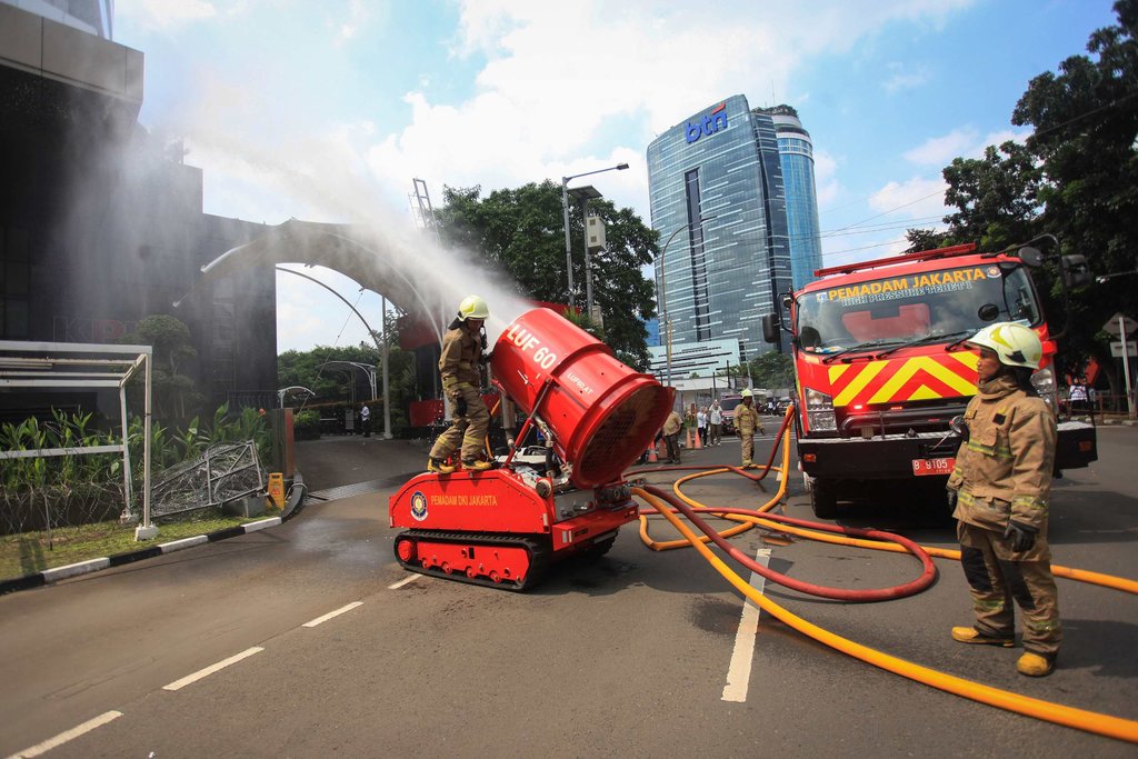 Simulasi penanggulangan kebakaran di Gedung KPKSimulasi penanggulangan kebakaran gedung KPK