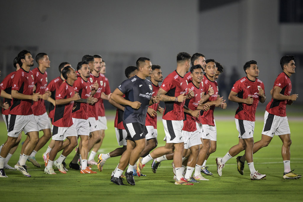 Para pemain Timnas Indonesia. ANTARA FOTO/Bayu Pratama S/bar Latihan Timnas Indonesia jelang melawan China