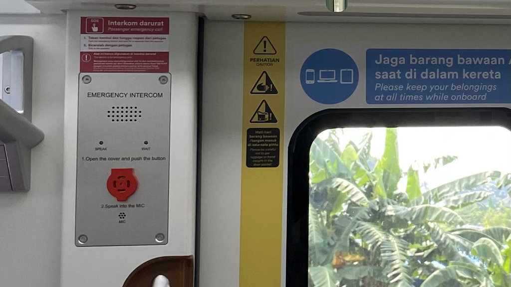 KRL Commuter Line versi CLI-125