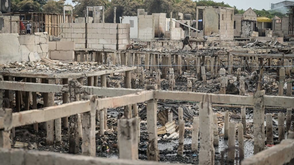 Kebutuhan pengungsi korban kebakaran Kapuk Muara Jakarta