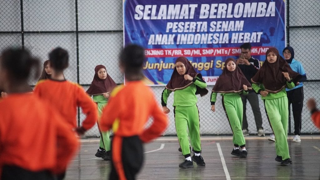 Senam Anak Indonesia Hebat di Pekalongan