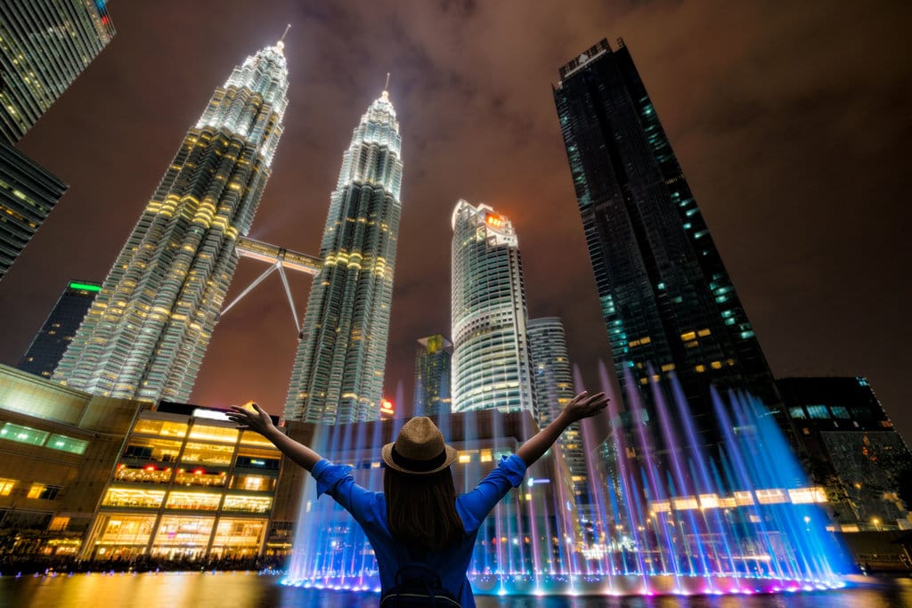 Liburan ke Malaysia