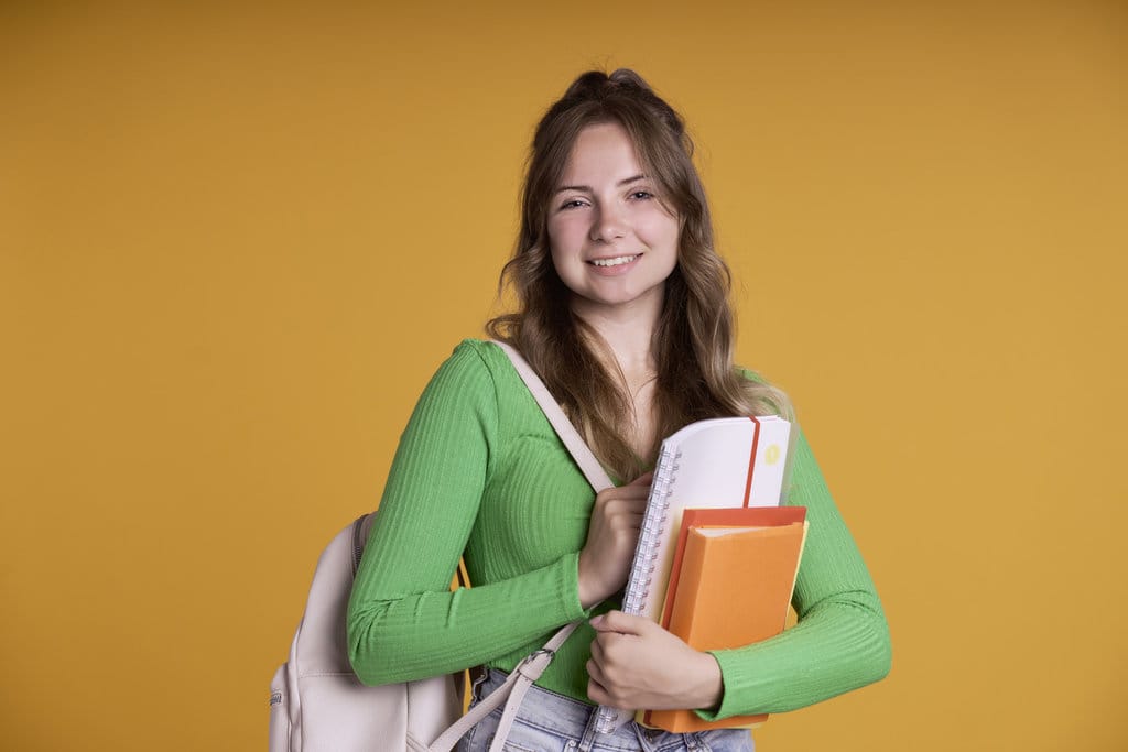 Ilustrasi mahasiswa. foto/istockphoto Buku Binder