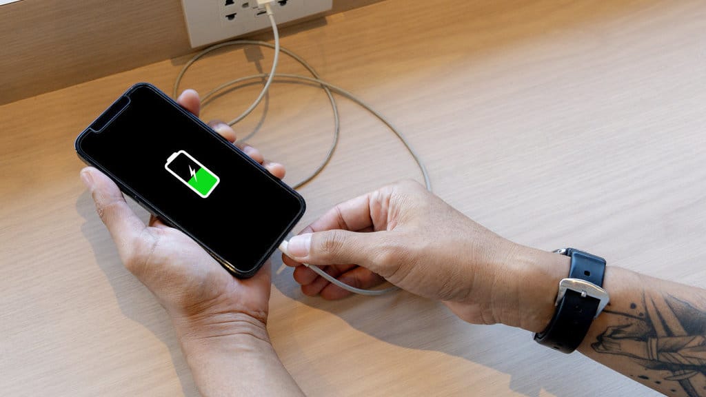 Ilustrasi Charger Hp
