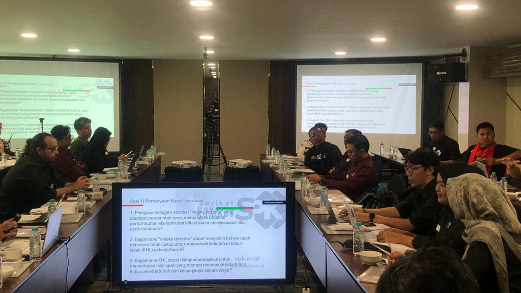 Suasana FGD SPK. (FOTO/dokumentasi SPK) FGD Serikat Pekerja Kampus