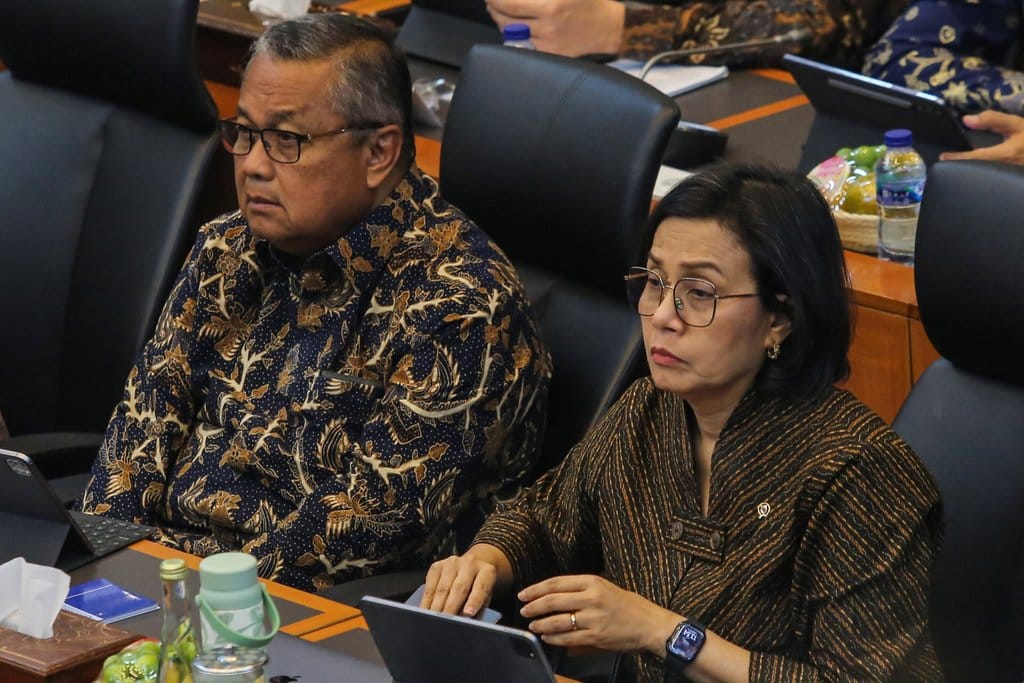 Raker Banggar DPR dengan Menteri Keuangan