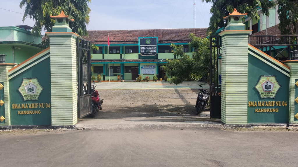SMA Maarif NU 04 Kangkung